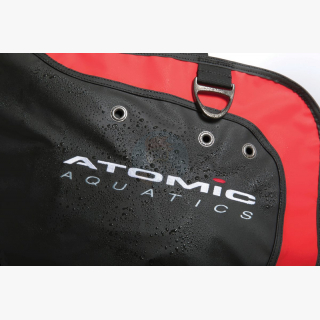 Atomic Jacket BC1 S Rot AI Inflator Schwarz Titan